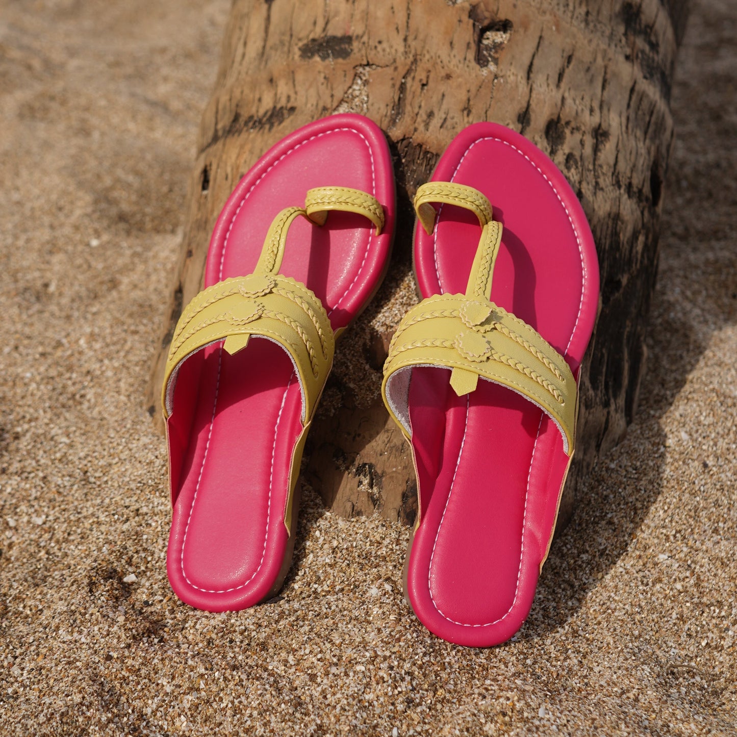 Women Kolhapuri | Vastra Super Soft Kols by NIIRA| Stylish & Comfortable | Handmade by Local Artisans