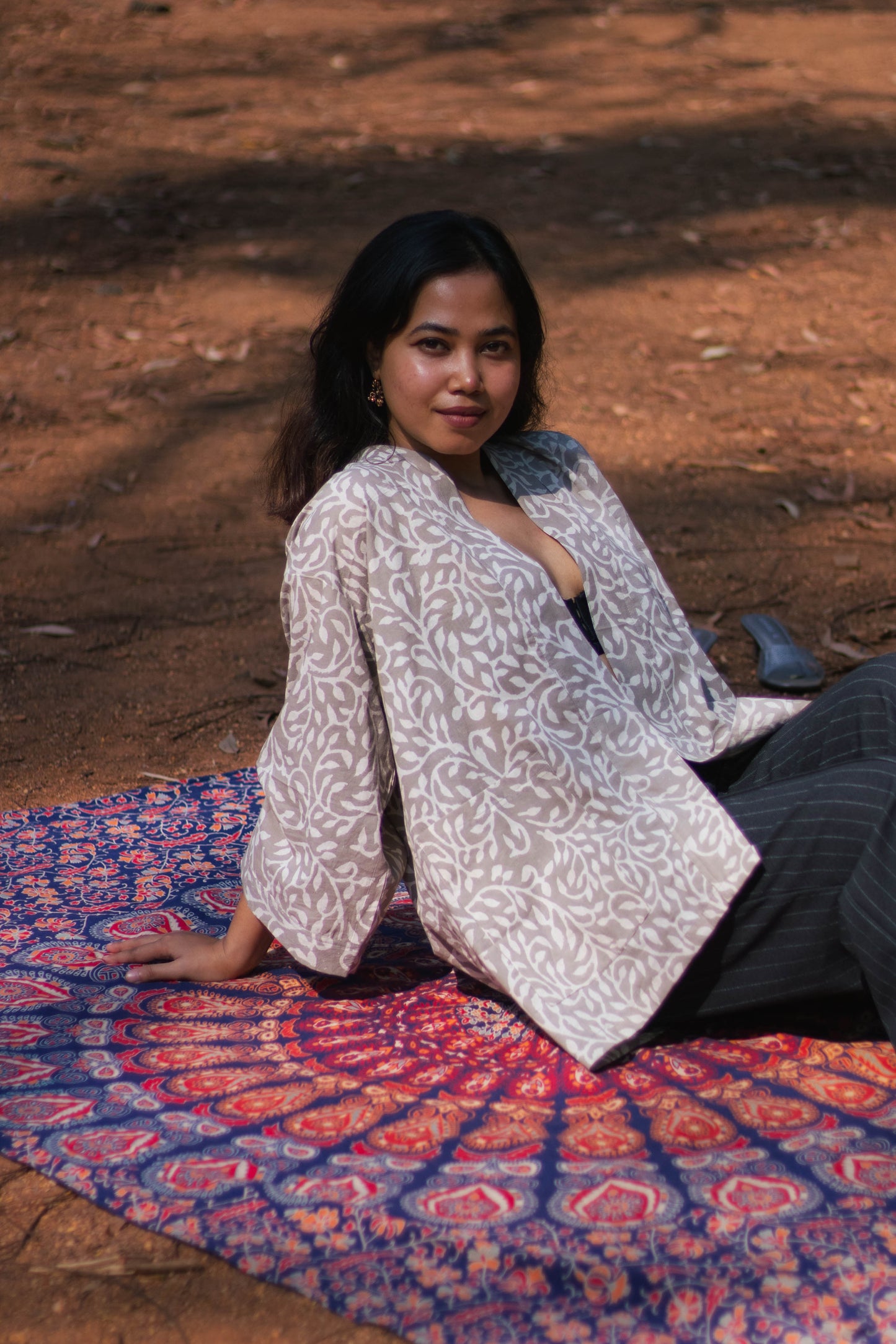 Raahi Shrug - Dabu Print - Unisex