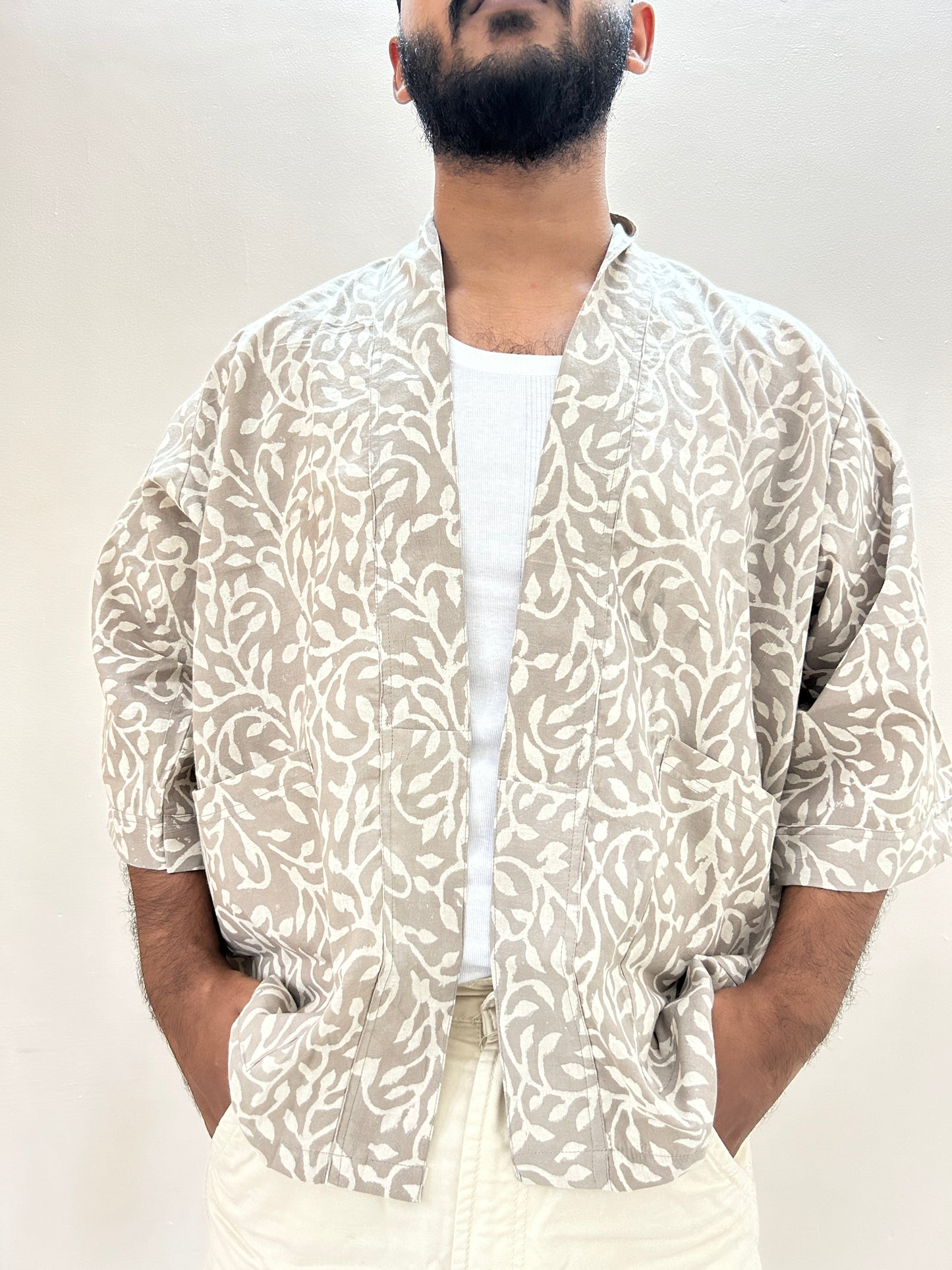 Raahi Shrug - Dabu Print - Unisex