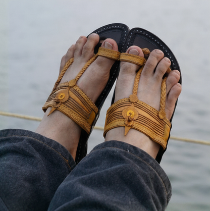 Double Contrast | Men | Leather Kolhapuri Chappal