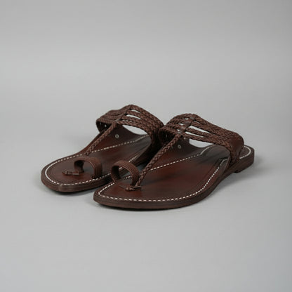 The Pointed Dark | Men | Leather Kolhapuri Chappal