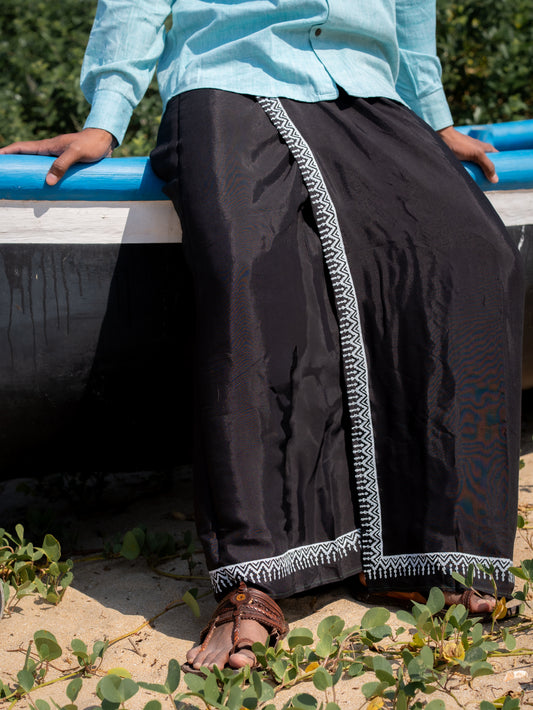 Kora Khaadi Dhoti - Lungi | Veshti | Pancha Wrap - Black