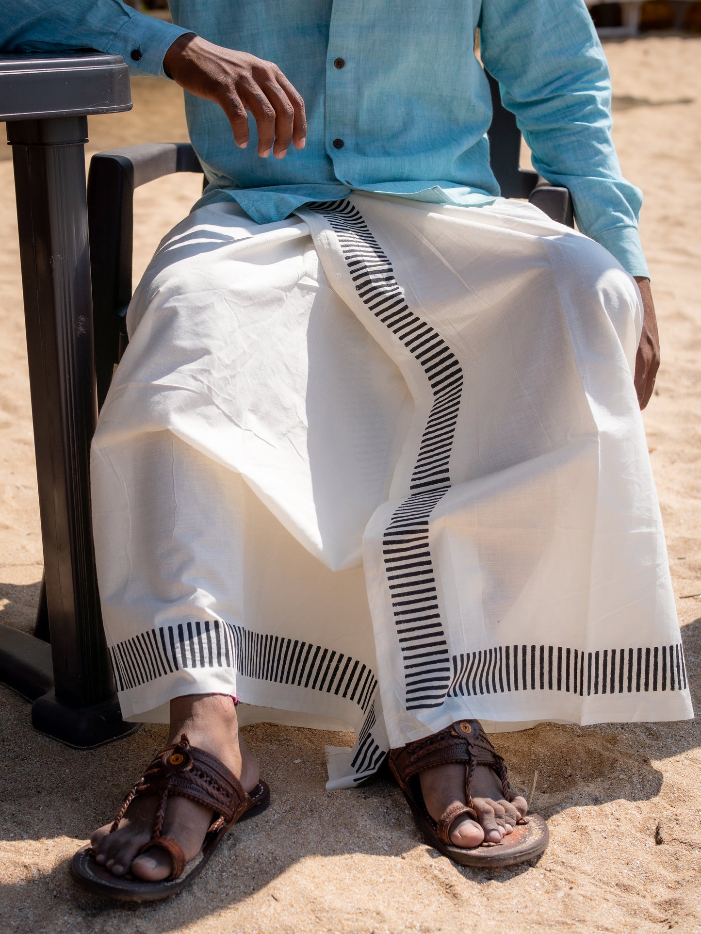 Kora Khaadi Dhoti - Lungi | Veshti | Pancha Wrap - White