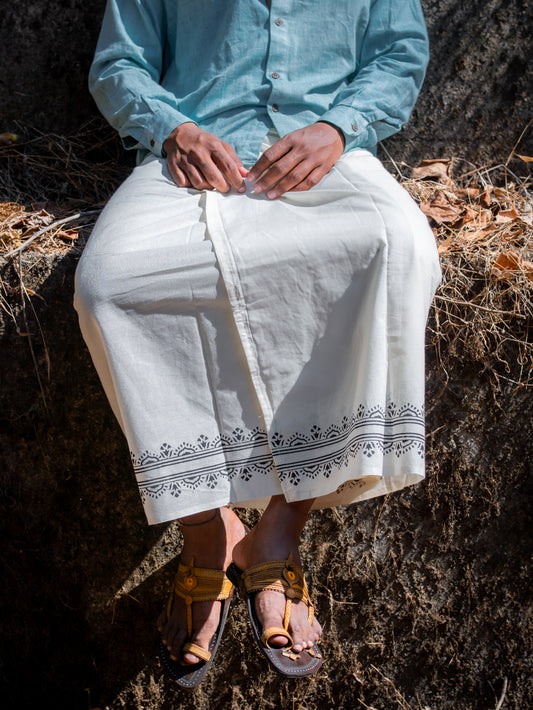 Kora Khaadi Dhoti - Lungi | Veshti | Pancha Wrap - White