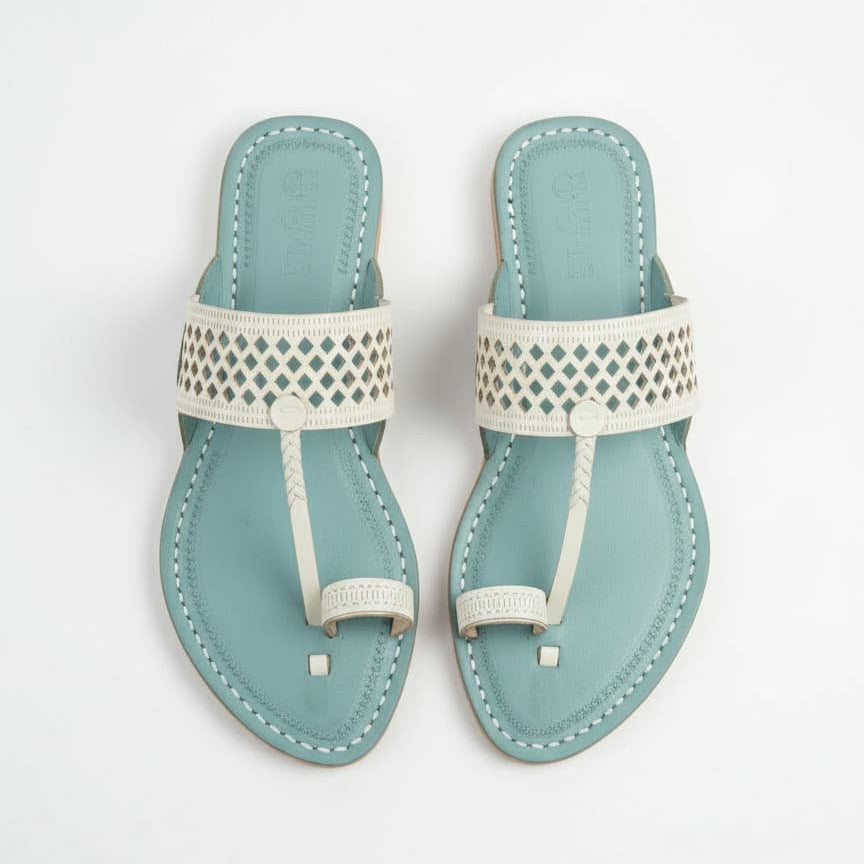 Korakari White Diamonds in the sky | Women | Kolhapuri Chappal