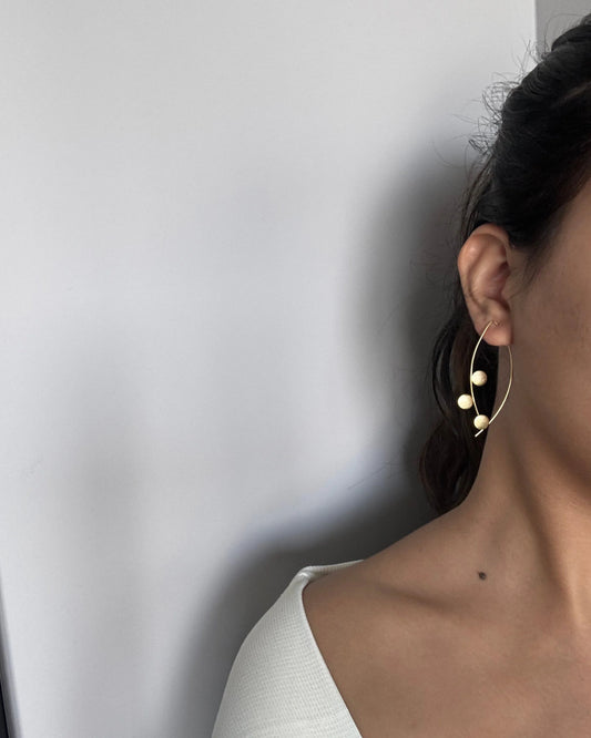 Baari - Golden Halo minimal earrings