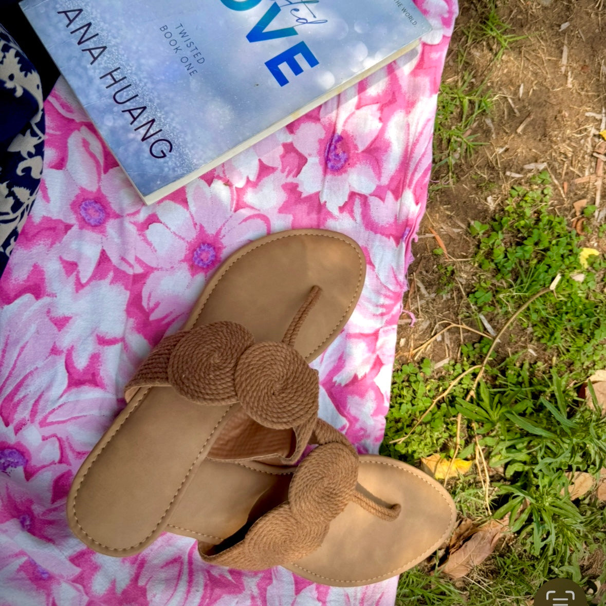 The Rose - Women's Kolhapuri