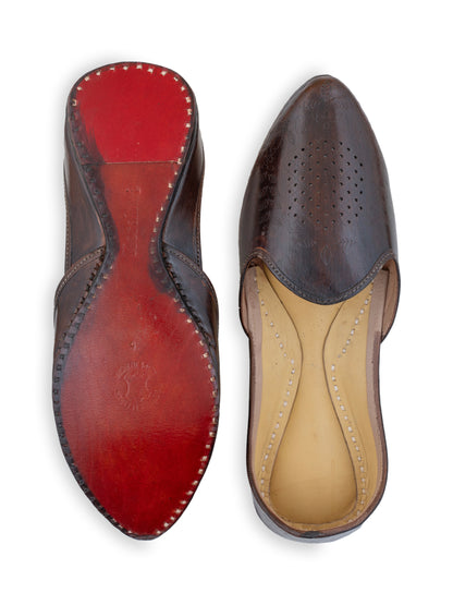 Korakari Meera's Brown Leather Punjabi Jutti for Men