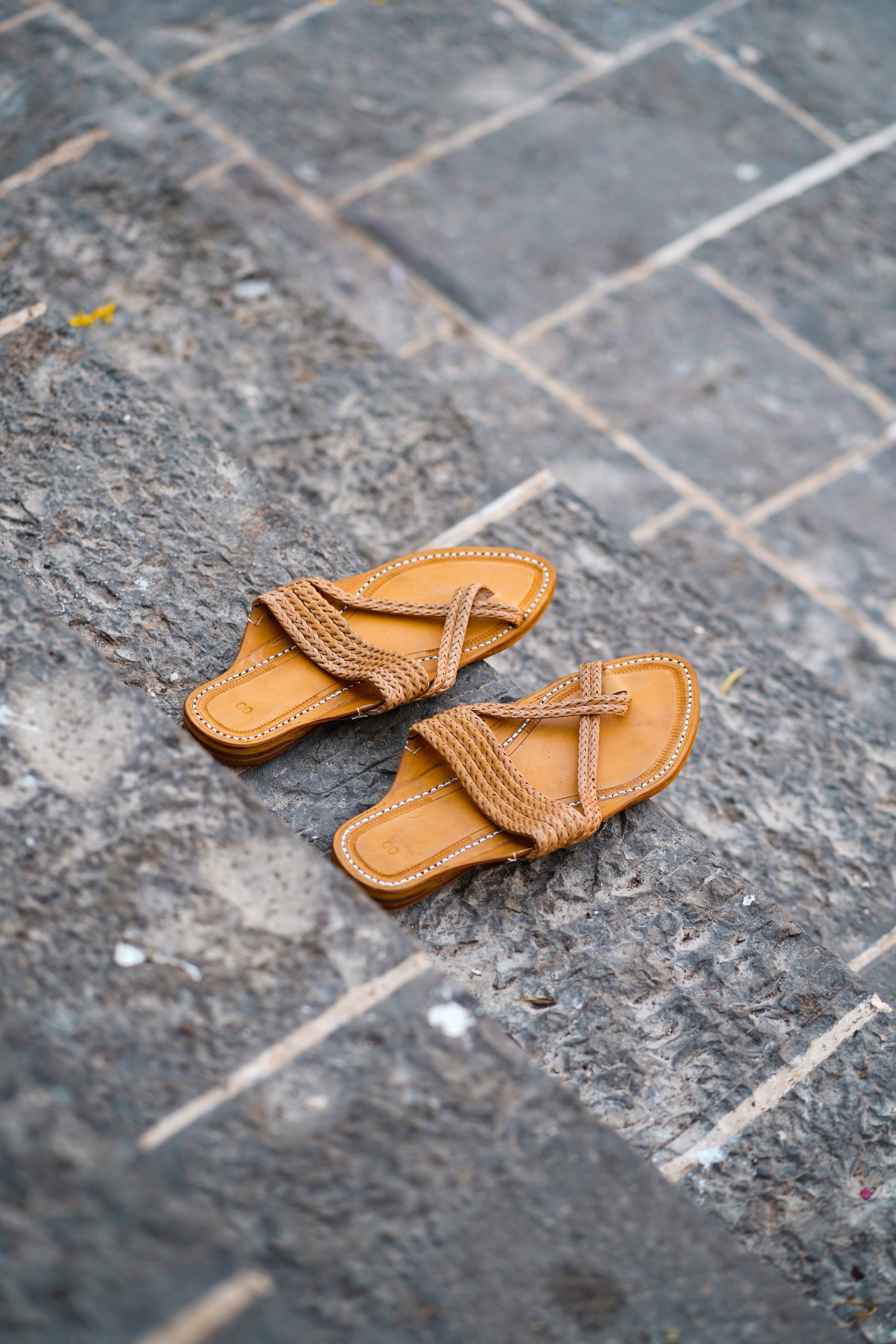 Men's kolhapuri chappal