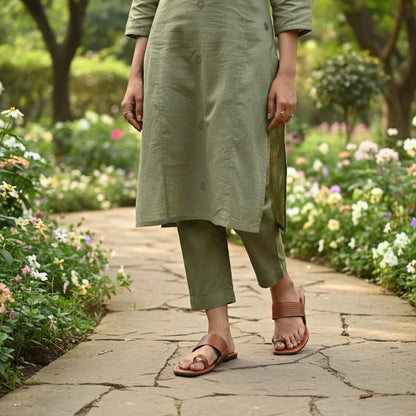 Korakari Ruhani Kolhapuri Chappal for Women