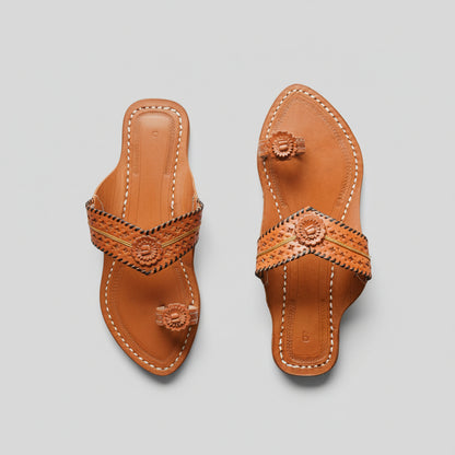The Light Arrow | Women | Leather Kolhapuri Chappal