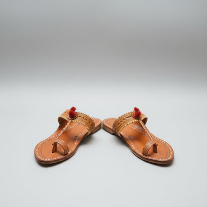 The  Light Arrow String | Women | Leather Kolhapuri Chappal