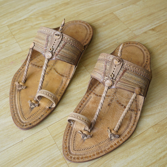 The Karigar Light Kolhapuri Chappal