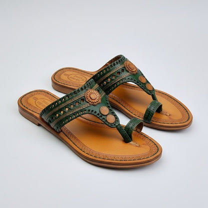 Karagiri  Vaan | Women | Leather Kolhapuri Chappal