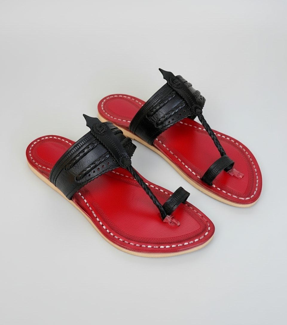 Karagiri Tej | Women | Leather Kolhapuri Chappal