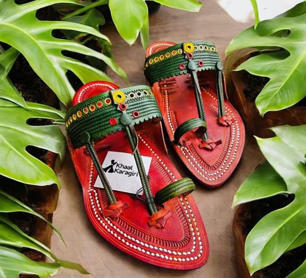 Khaal Kolhapuri Chappal for Men - Red and Green