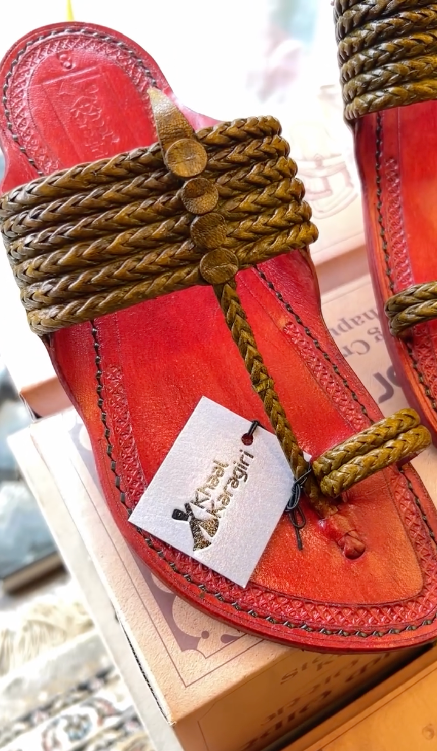 Khaal Kolhapuri Chappal for Men- Red