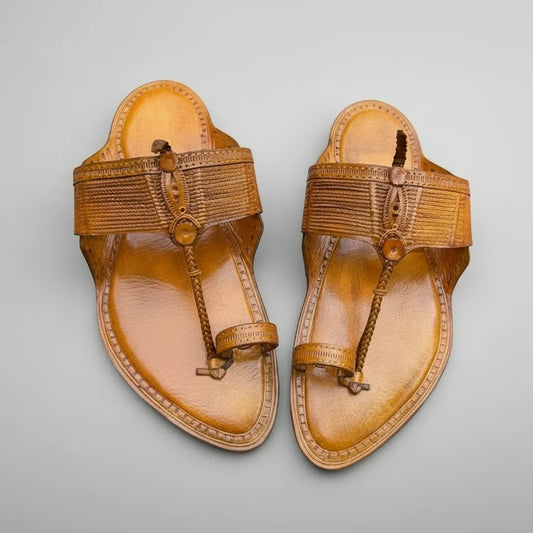 Karagiri  Divya | Men | Leather Kolhapuri Chappal