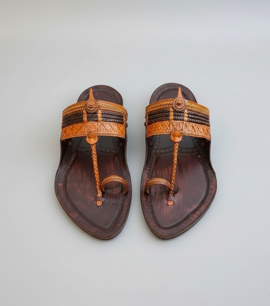 Karagiri Arvik | Men | Leather Kolhapuri Chappal