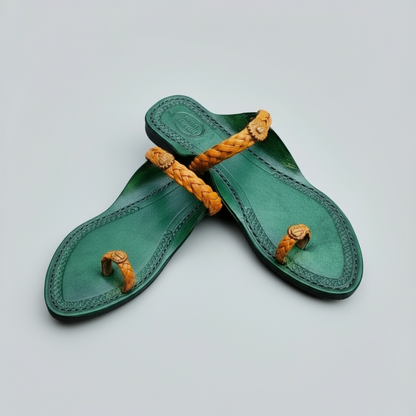 Karagiri Liva | Women | Leather Kolhapuri Chappal