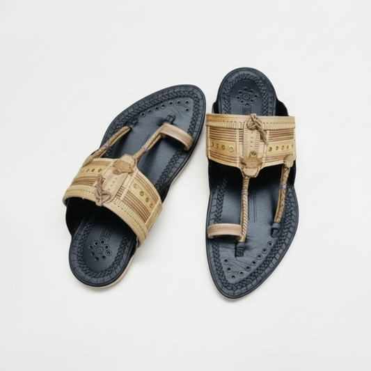 Karagiri  Mukut | Men | Leather Kolhapuri Chappal