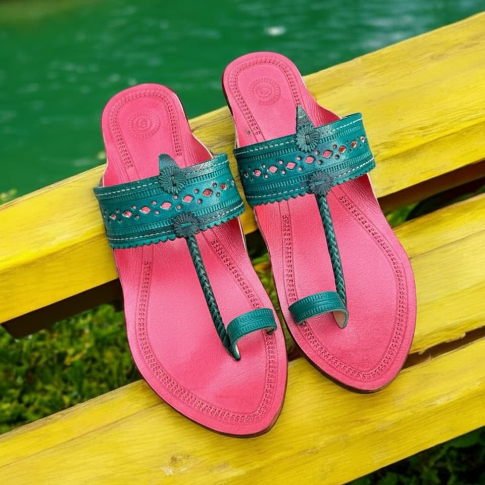 Karagiri  Veva | Women | Leather Kolhapuri Chappal