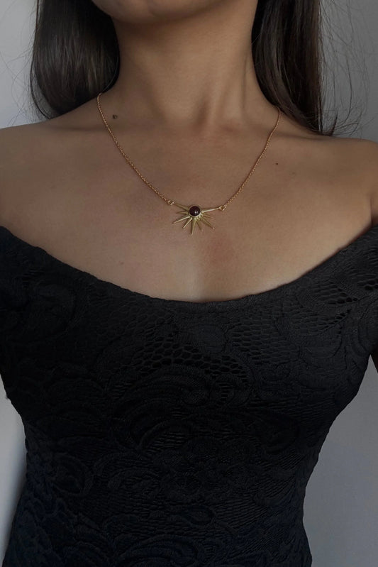 Baari - Sun glow minimal necklace