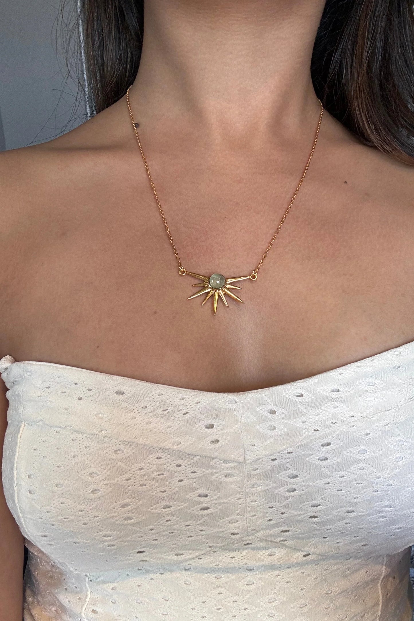 Baari - Sun glow minimal necklace