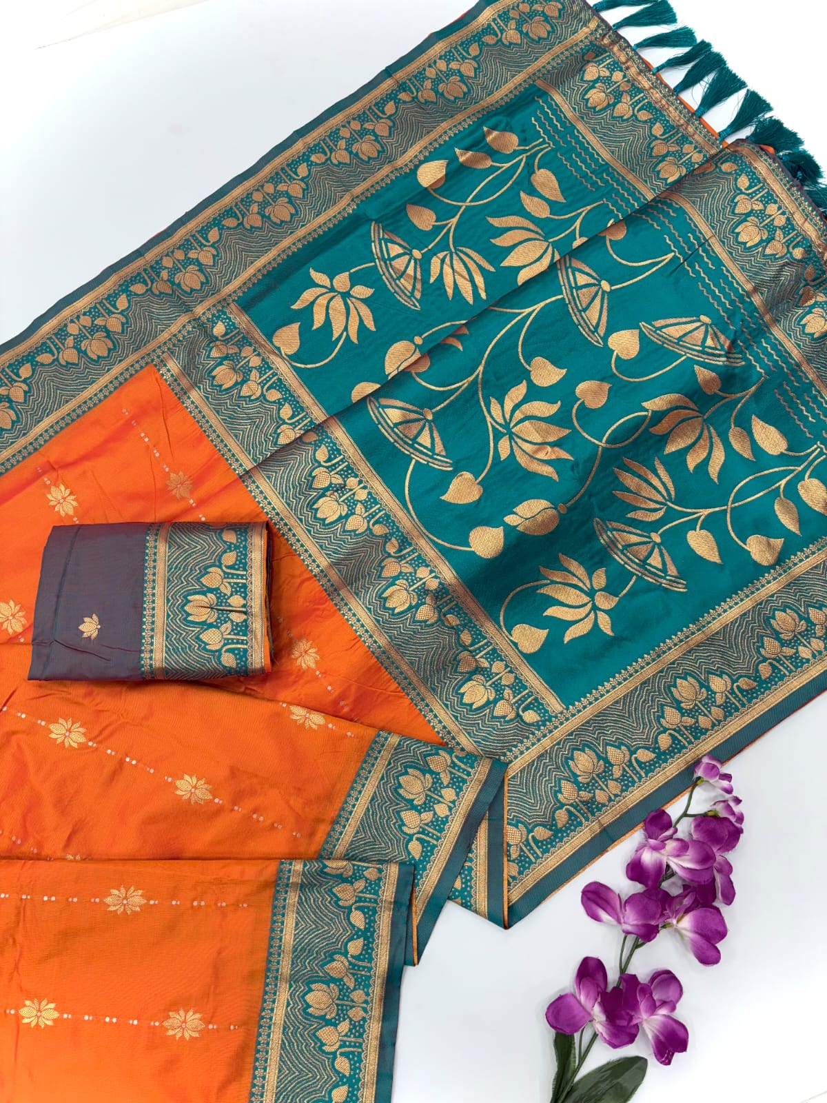 ZariFloré Soft Silk Saree