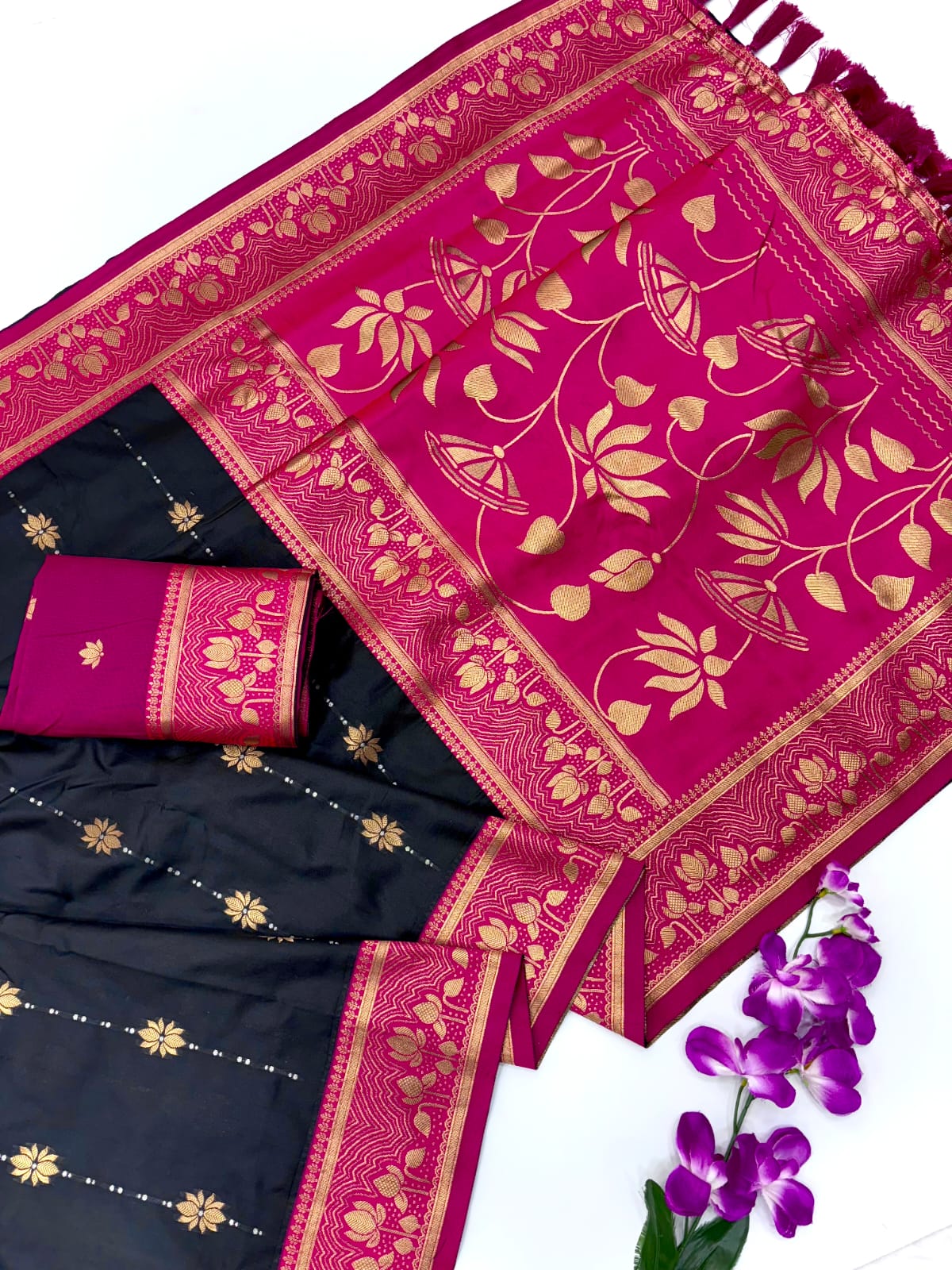ZariFloré Soft Silk Saree