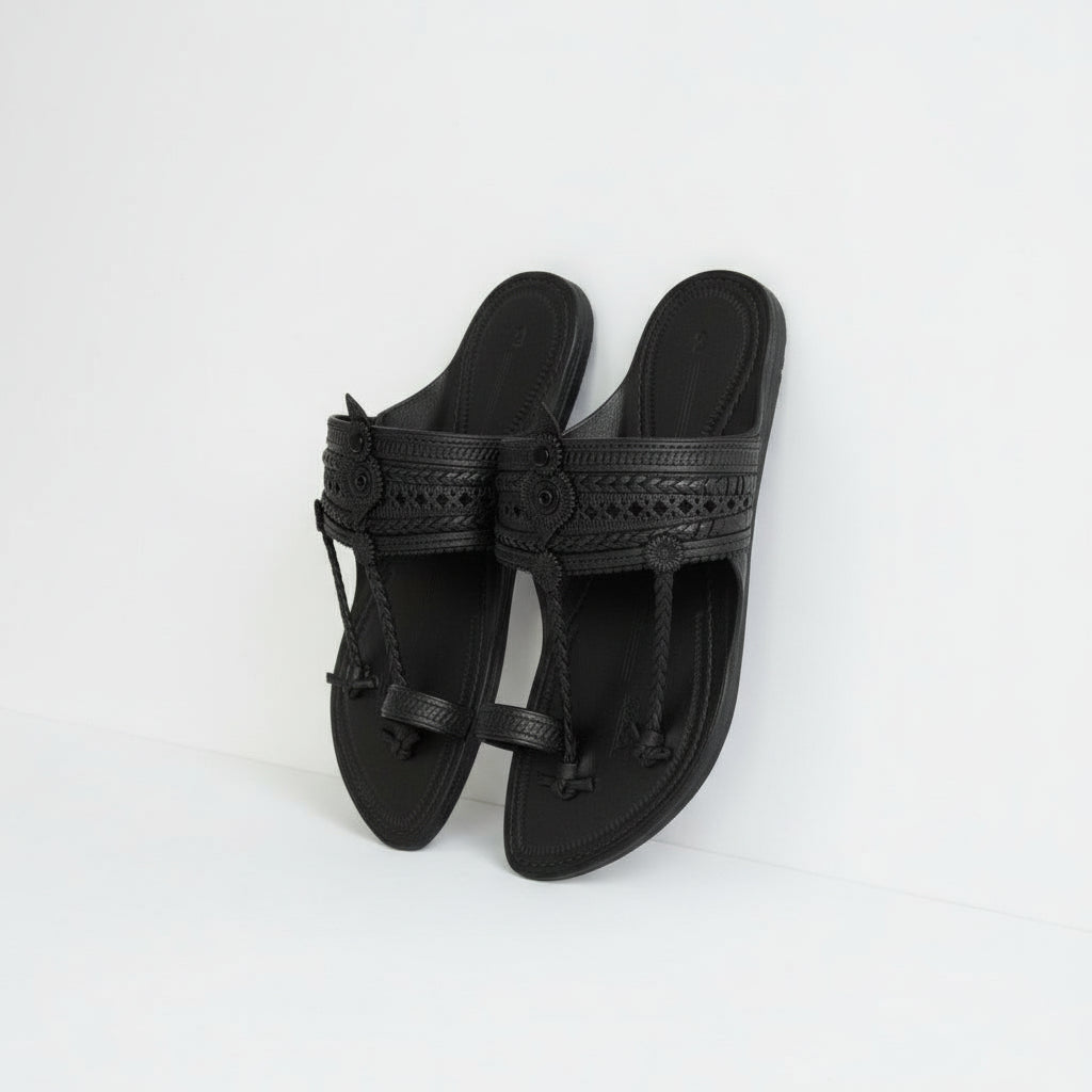 The Double Dark | Men |  Leather Kolhapuri Chappal | Black