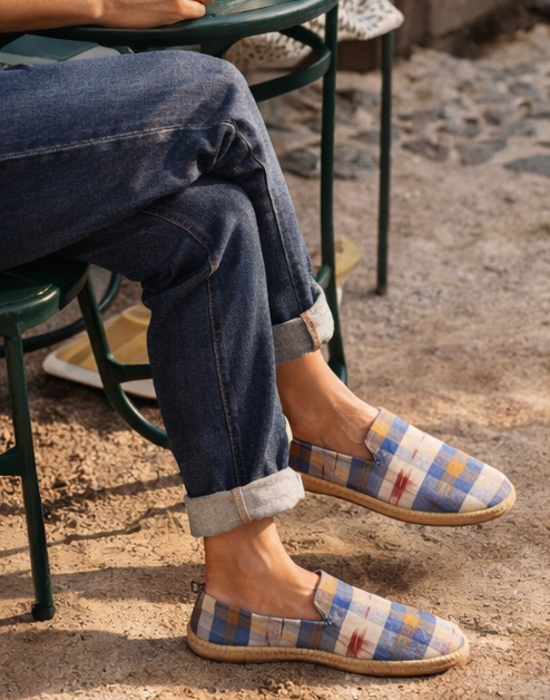 Nomads Ikat Classic by NIIRA